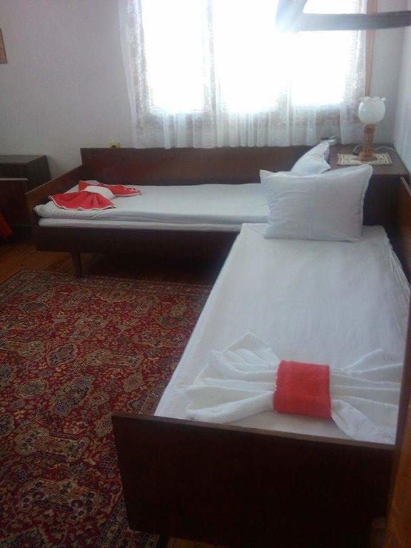 Guest House Ahp Mala Tsurkva Phòng bức ảnh