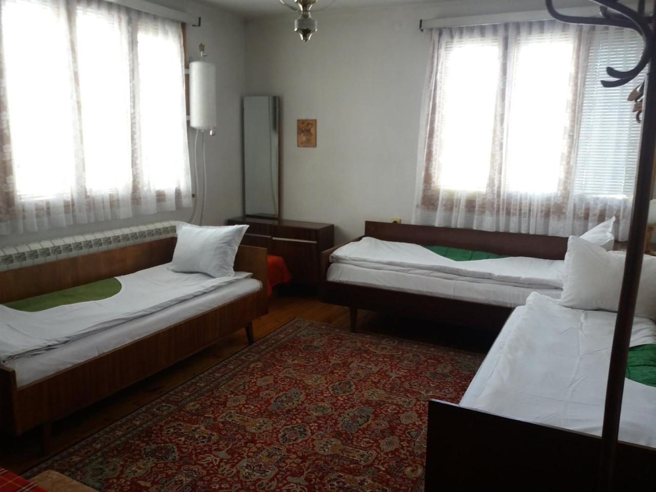 Guest House Ahp Mala Tsurkva Ngoại thất bức ảnh