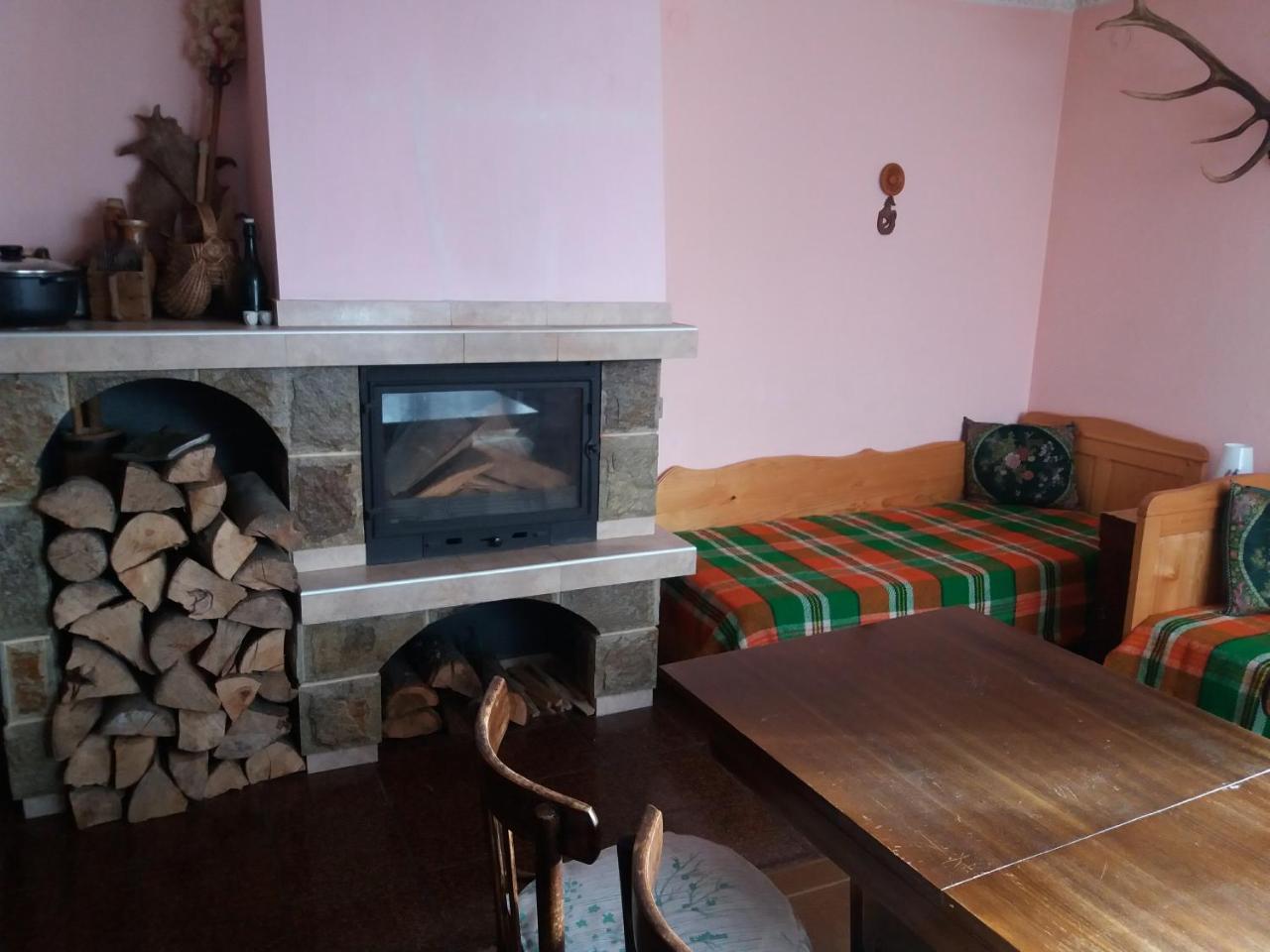 Guest House Ahp Mala Tsurkva Ngoại thất bức ảnh